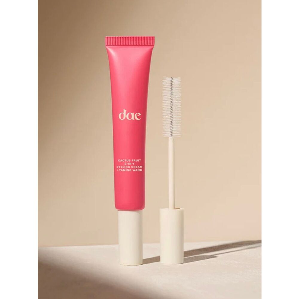 DAE - NWTIB - Cactus Fruit 3-In-1 Styling Cream & Taming Wand. Full Size 6 fl oz